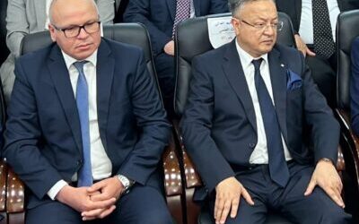 Participation de Mr Le Recteur de l&rsquo;UMMTO Professeur AHMED BOUDA au salon des produits de la recherche et de l&rsquo;innovation